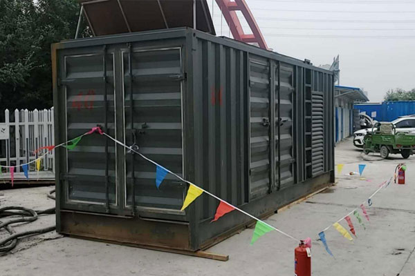 来宾发电机租赁空气滤清器多久更换一次？