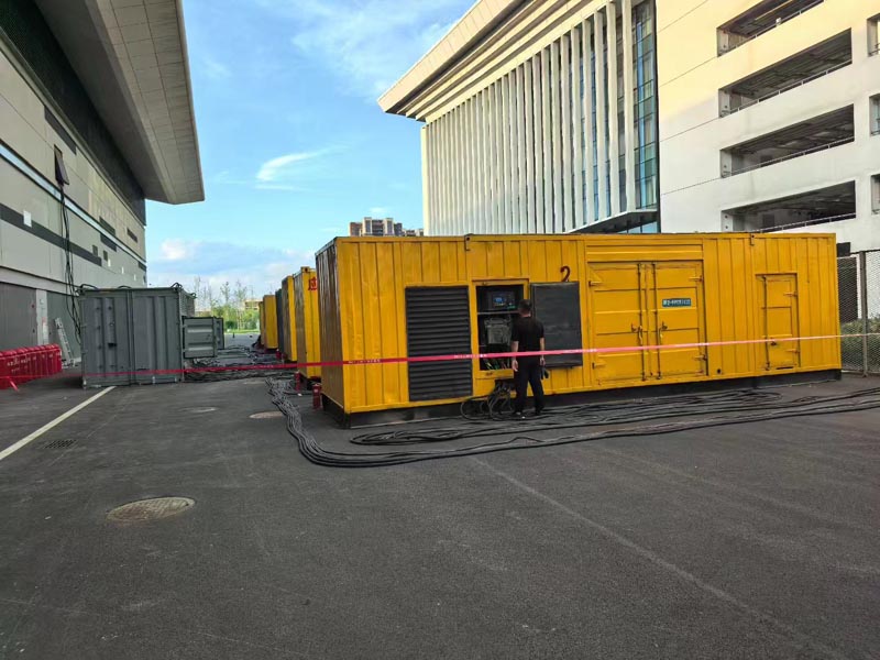 来宾柴油发电机冬季保养注意事项？